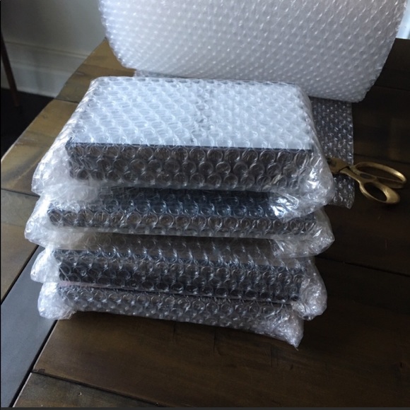 Mystery Bundle bag set for your closet! 💁🏼‍♀️ 🛍 - Picture 3 of 5